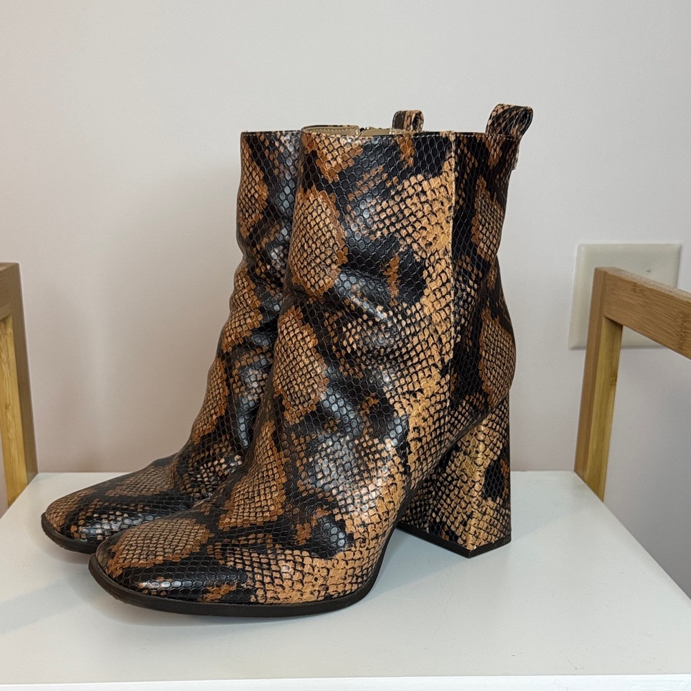 Circus by Sam Edelman Pascha Ankle Boots